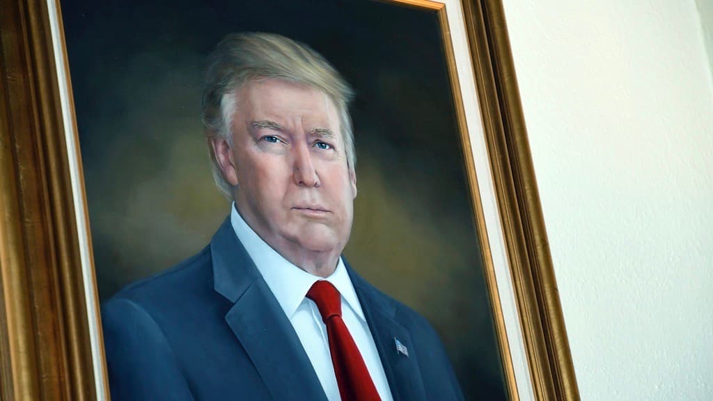 Trump se enfurece por un retrato suyo en Colorado, comisionado y pagado por miembros de su partido