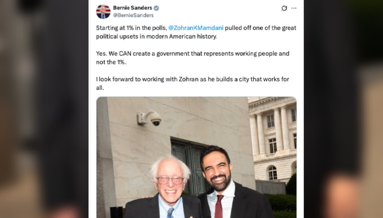 El senador demócrata
<b>Bernie Sanders</b> colgó en la red social X una imagen junto al ganador y las siguientes palabras: "Con un 1% de apoyo en las encuestas, Zohran K. Mamdani logró una de las mayores
<b>sorpresas políticas</b> de la historia moderna de Estados Unidos. Sí. Podemos crear un gobierno que represente a la clase trabajadora y no al 1%. Espero con interés trabajar con Zohran mientras construye una ciudad que funcione para todos".