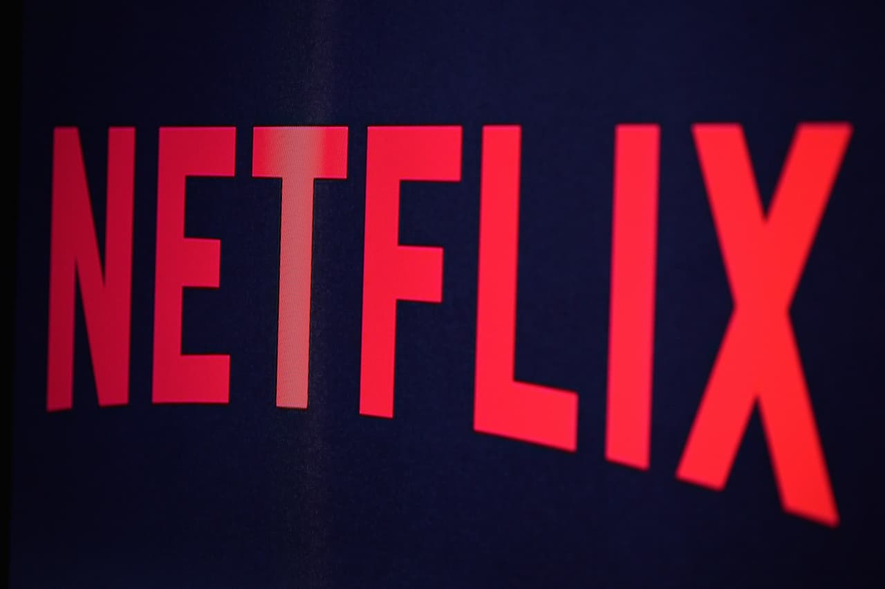 Netflix acuerda la multimillonaria compra de Warner Bros., incluido HBO Max y HBO
