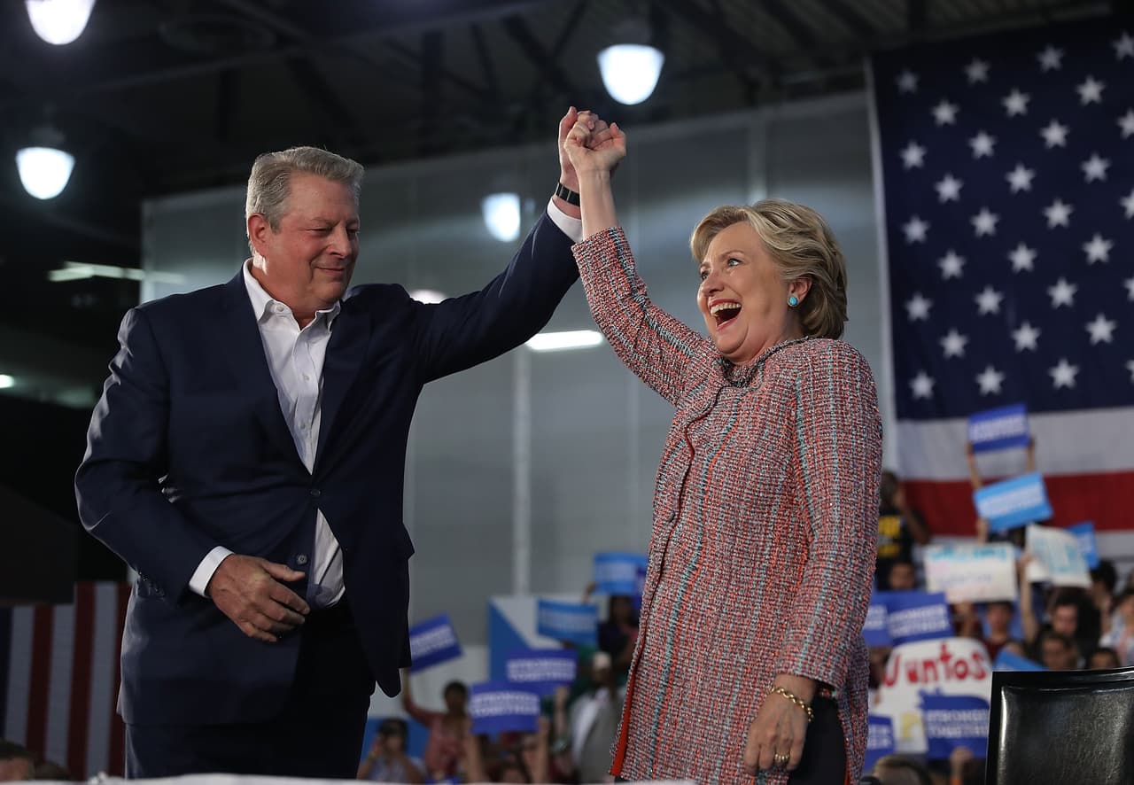 Clinton se reconcilia con Al Gore en el estado que en el año 2000 le negó la Casa Blanca