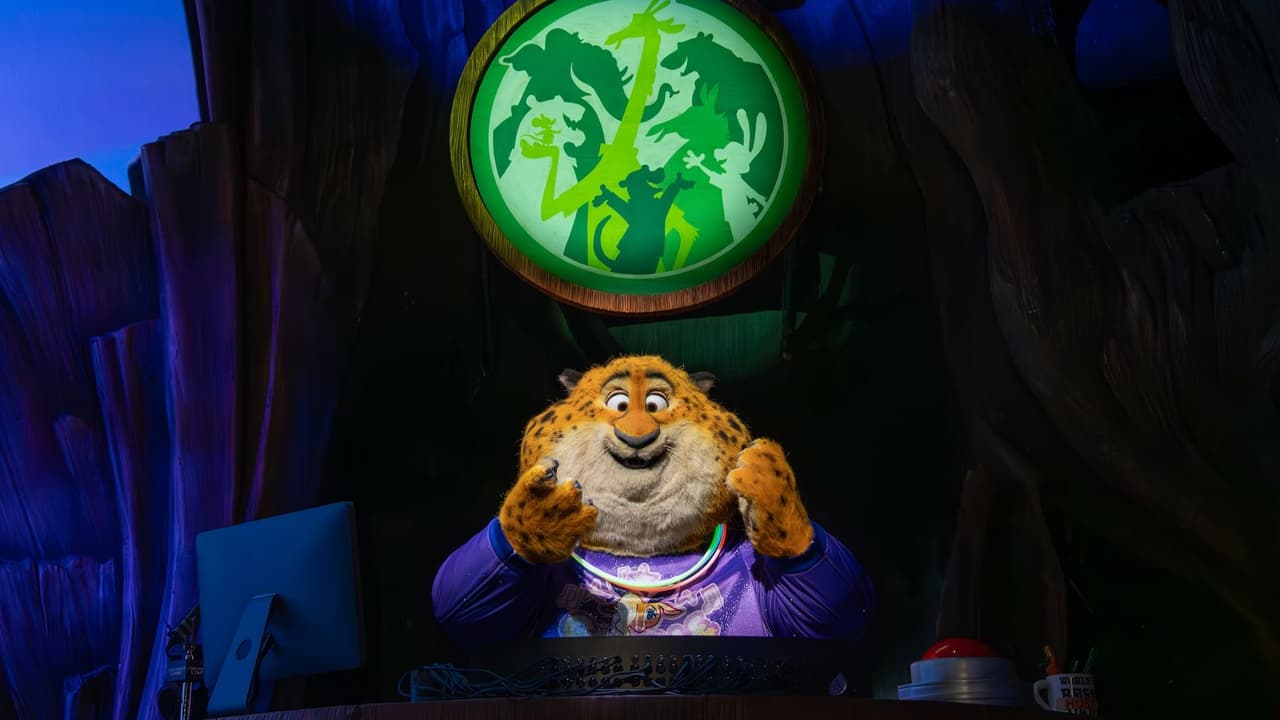 El espectáculo en 4D de
<b>Zootopia</b> permitirá a los visitantes sentir que forman parte de la celebración ficticia del “Zoogether Day”, mostrando cómo los animatronics pueden crear emociones y reacciones en tiempo real, reforzando la narrativa de inclusión y diversión de la franquicia.