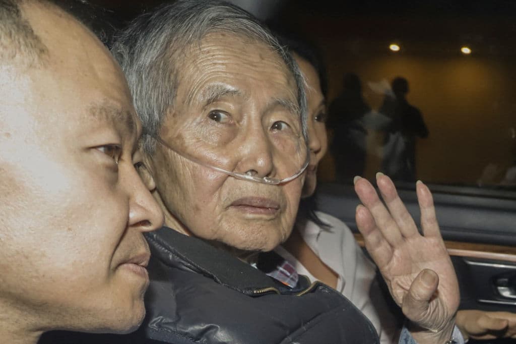 Fujimori sale de prisión tras polémica decisión judicial