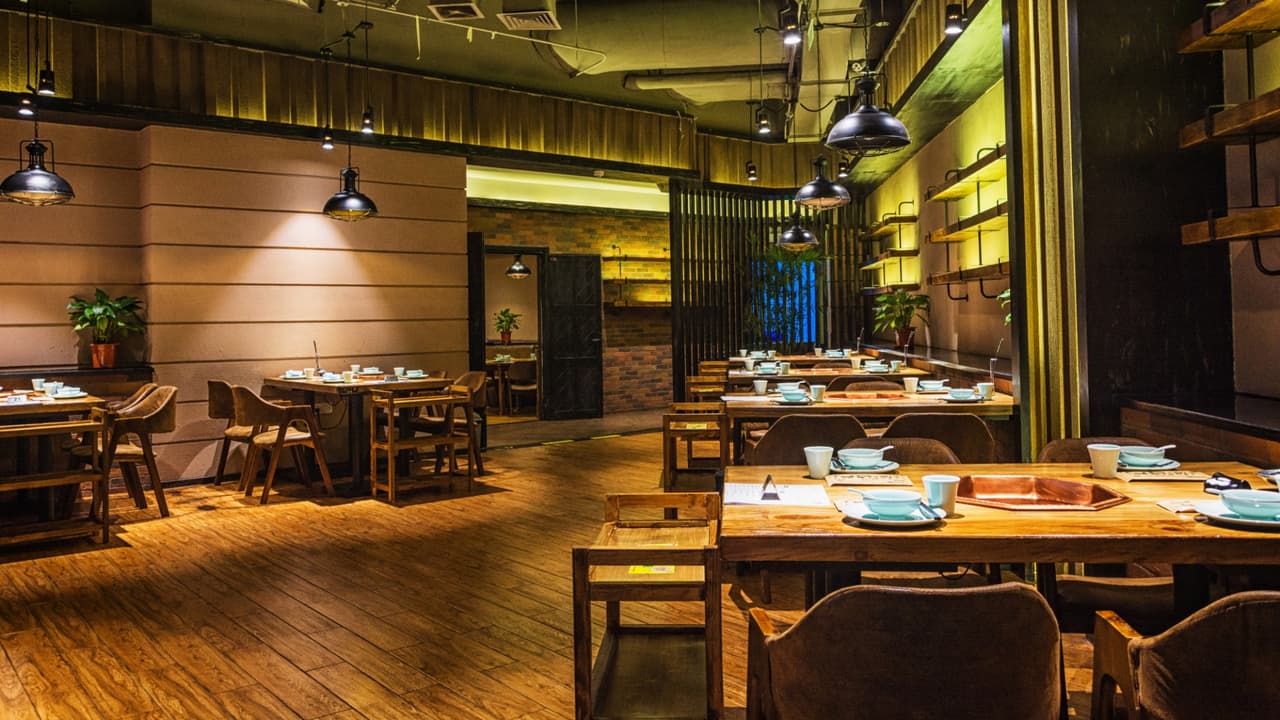 Récord de cierres de restaurantes en Washington D.C. en 2025, indican datos