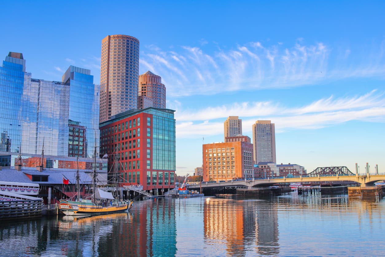 <h3 class="cms-H3-H3">9.- Boston-Cambridge-Newton</h3>
<br>
<br> 🛒Puntaje total: 62.67
<br> 🛒Cambio en IPC del último mes vs 2 meses antes: 0.90%
<br> 🛒Cambio en IPC del último mes vs hace 1 año: 8.10%