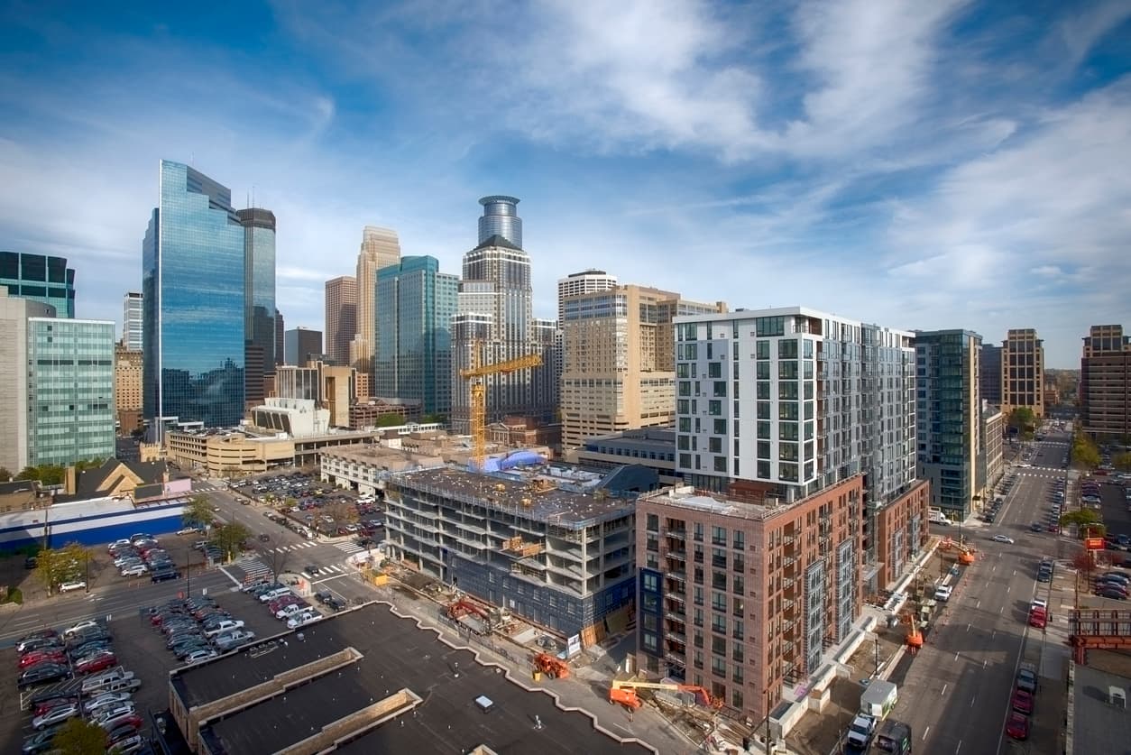 <h3 class="cms-H3-H3">15.- Minneapolis-St.Paul-Bloomington, Minnesota-Wisconsin</h3>
<br>
<br>🛒Puntaje total: 53.15
<br>🛒 Cambio en IPC del último mes vs 2 meses antes: 0.40%
<br>🛒 Cambio en IPC del último mes vs hace 1 año: 7.40%