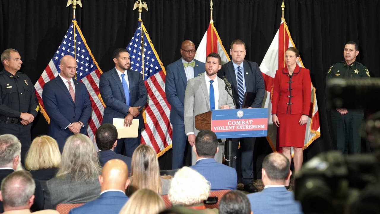 Amenazas políticas: Florida abre plataforma para que ciudadanos alerten a fiscales estatales