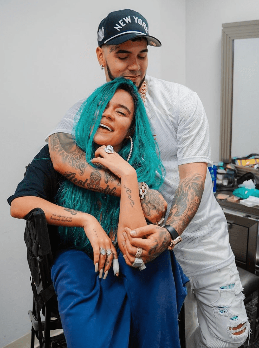 Entre las fotografías en las que Karol aparece con su ex y que todavía están en Instagram se encuentran unas que fueron tomadas en noviembre de 2021.
<br>