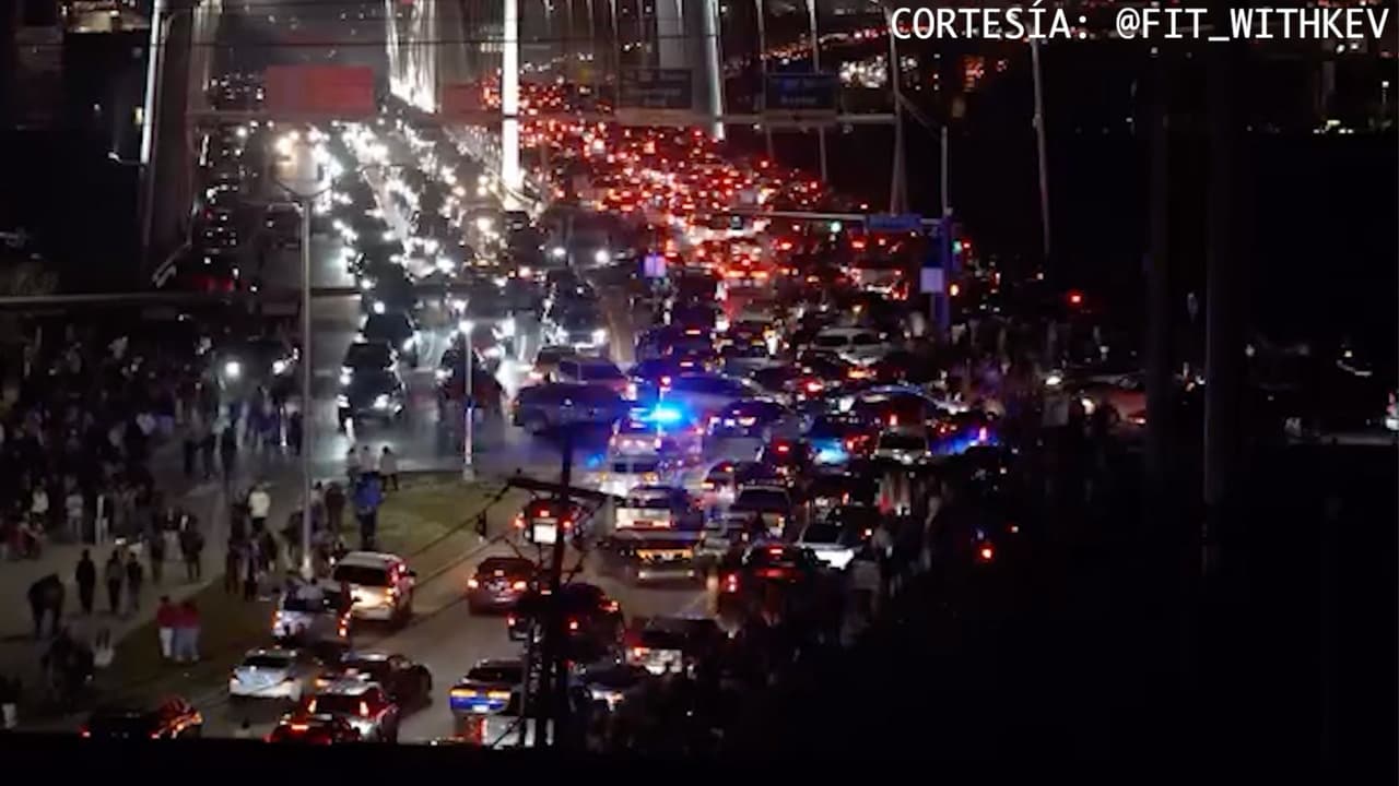 ¿Fiesta o caos? 759 llamadas por disparos y calles colapsadas en Dallas durante Año Nuevo