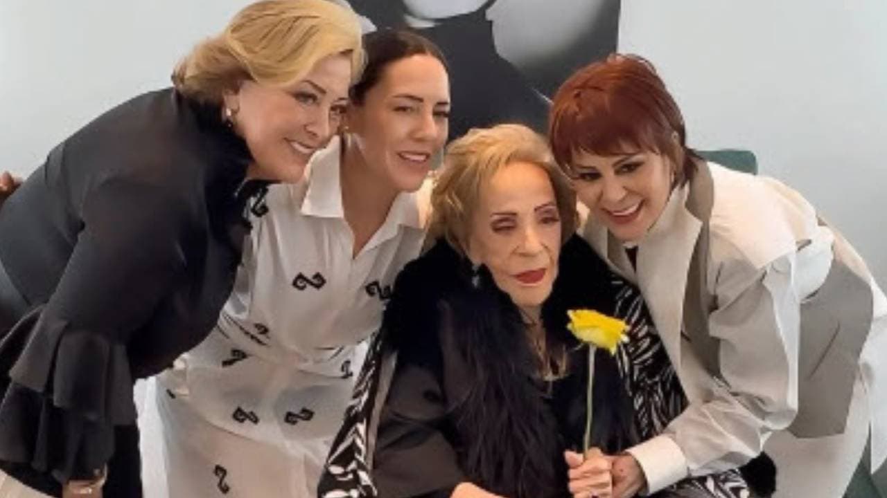 Familia de Silvia Pinal rompe el silencio tras la muerte de la actriz: "Tu ausencia dolerá por siempre"