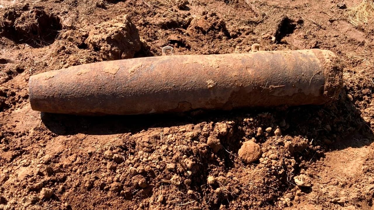 Desentierran bomba con más de 50 años de antigüedad en terminal de trenes de Roseville