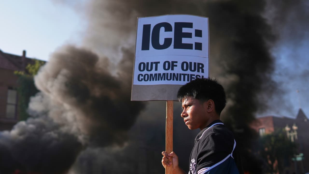Filadelfia se une a las protestas contra los operativos de ICE en Los Ángeles
