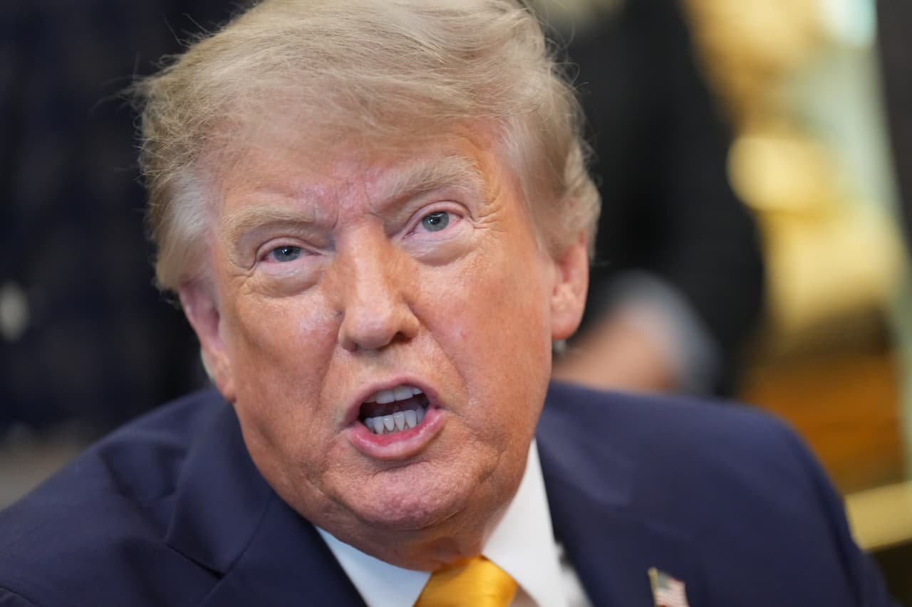 El presidente Trump dice que EEUU podría verse obligado a atacar la montaña Pickaxe en Irán
