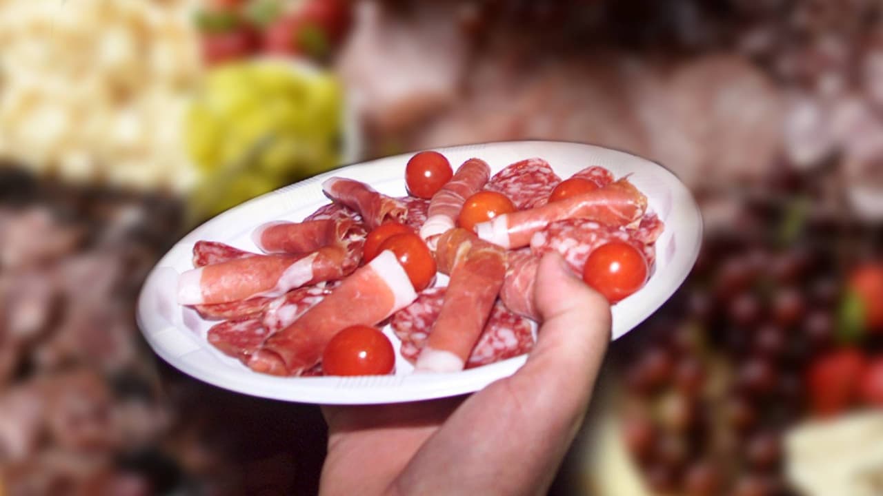 Los CDC alertan por nuevo brote de Salmonela en carnes de estilo italiano