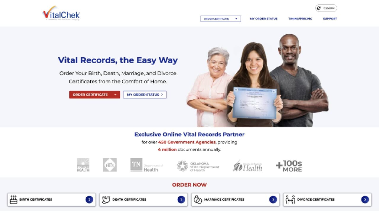 En Arizona se puede solicitar una copia certificada de tres maneras distintas: En línea ingresando a la página de
<a href="https://www.vitalchek.com/v/" target="_blank">VitalChek.com</a>, donde deberás completar los datos y seguir las instrucciones.