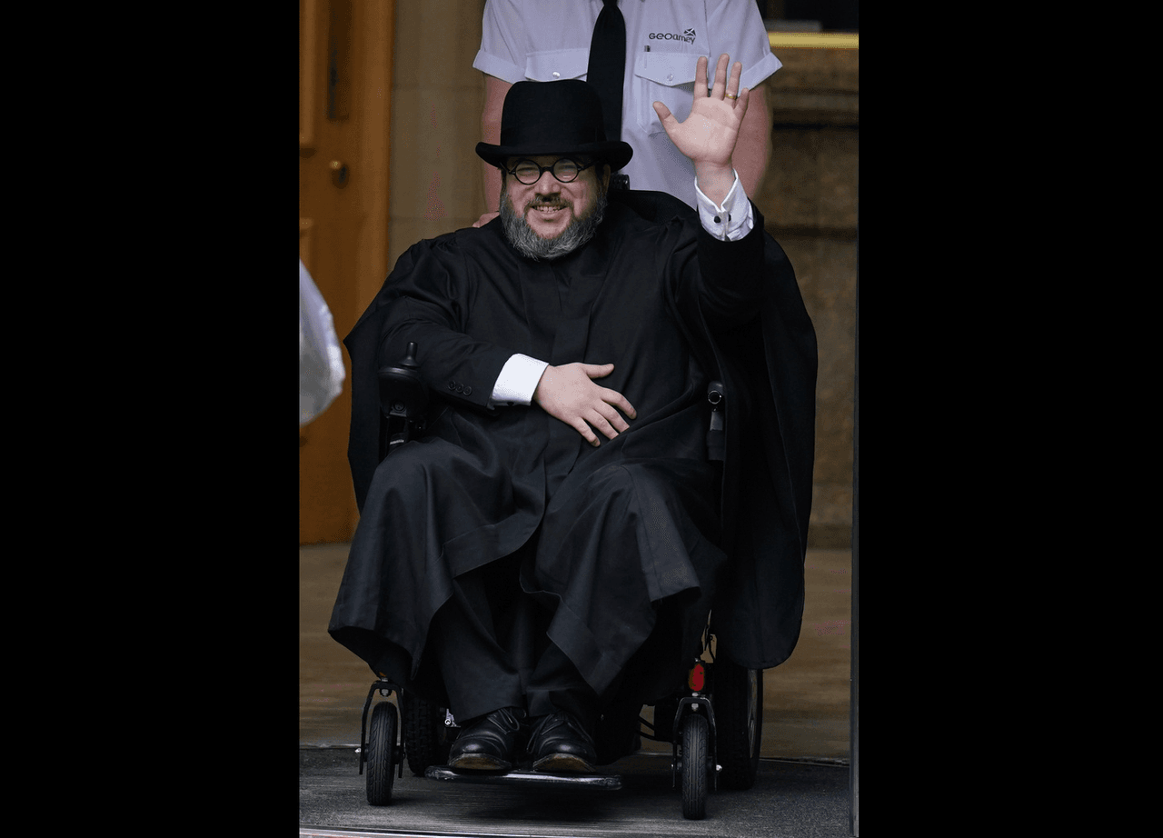 La increíble historia de Nicholas Rossi, el fugitivo de EEUU que fingió su propia muerte para evadir numerosos cargos de abuso sexual