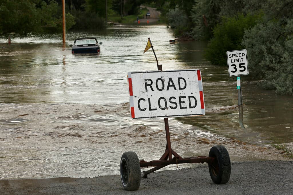 Inundaciones, tormentas y temperaturas récord: el clima extremo afecta a todo EEUU y seguirá en los próximos días