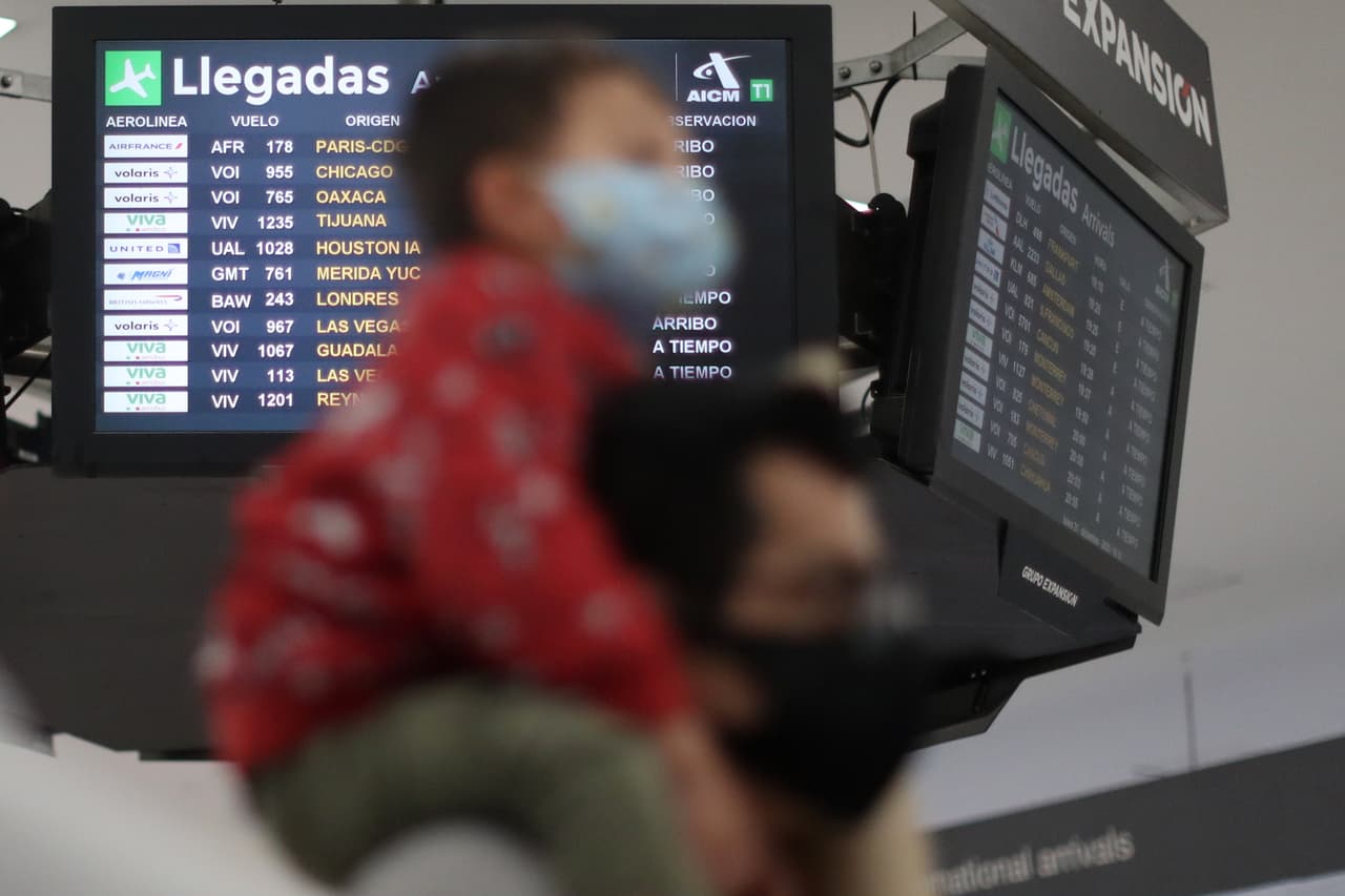 Recomiendan reconsiderar los
<b><a href="https://www.univision.com/local/san-antonio-kwex/estados-unidos-emite-alerta-de-viaje-para-mexico-piden-no-viajar-por-el-covid-19-y-la-delincuencia-video"> viajes a estos estados,</a></b> también por la delincuencia de la zona:
<b>Chihuahua, Coahuila, Durango, Jalisco, Estado de México, Morelos, Nayarit, Nuevo León, San Luis Potosí, Sonora y Zacatecas.</b>