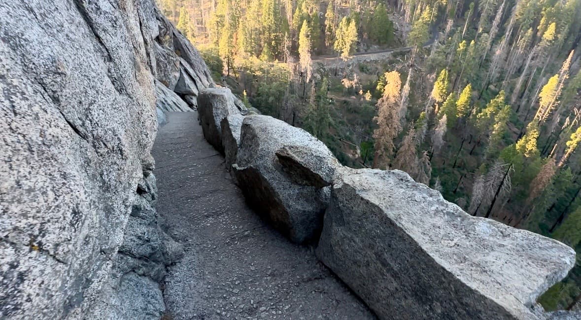 Moro Rock: la joya de granito en el corazón de Secuoya que puedes visitar en California