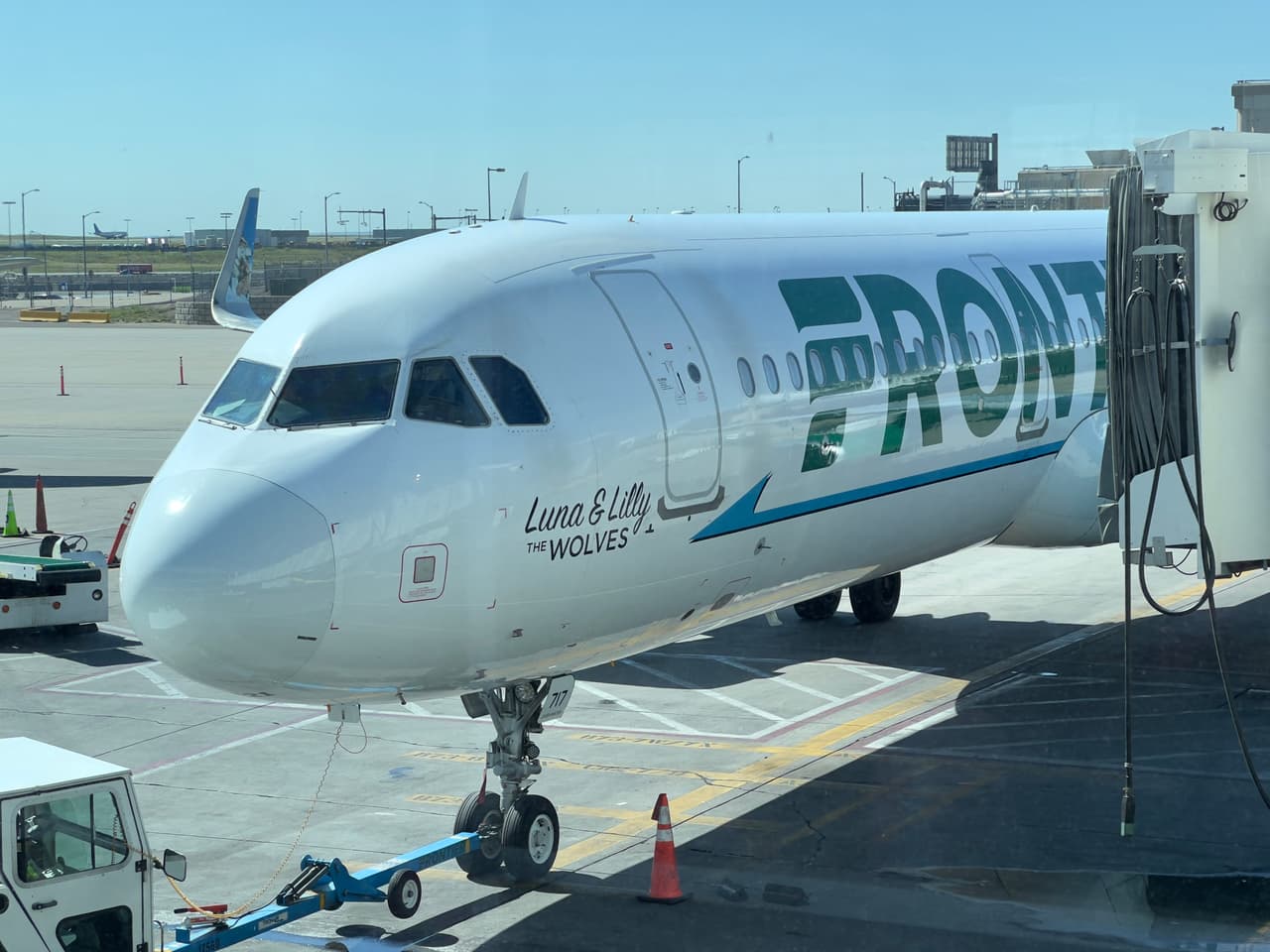 Pasajero provoca aterrizaje de emergencia por supuesta amenaza de bomba en vuelo de Frontier Airlines