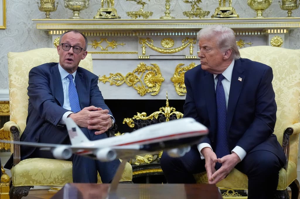 Trump profundiza su fricción con Europa y amplía el retiro de tropas de Alemania a "mucho más que 5,000" soldados
