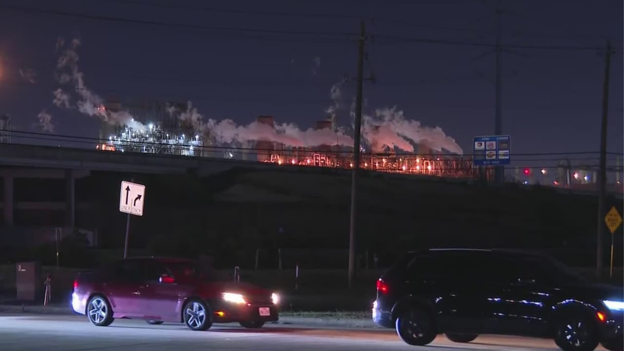 Fuga de químico en una planta Shell Pemex en Texas: ¿qué hacer en estos casos y por qué prohibieron salir?