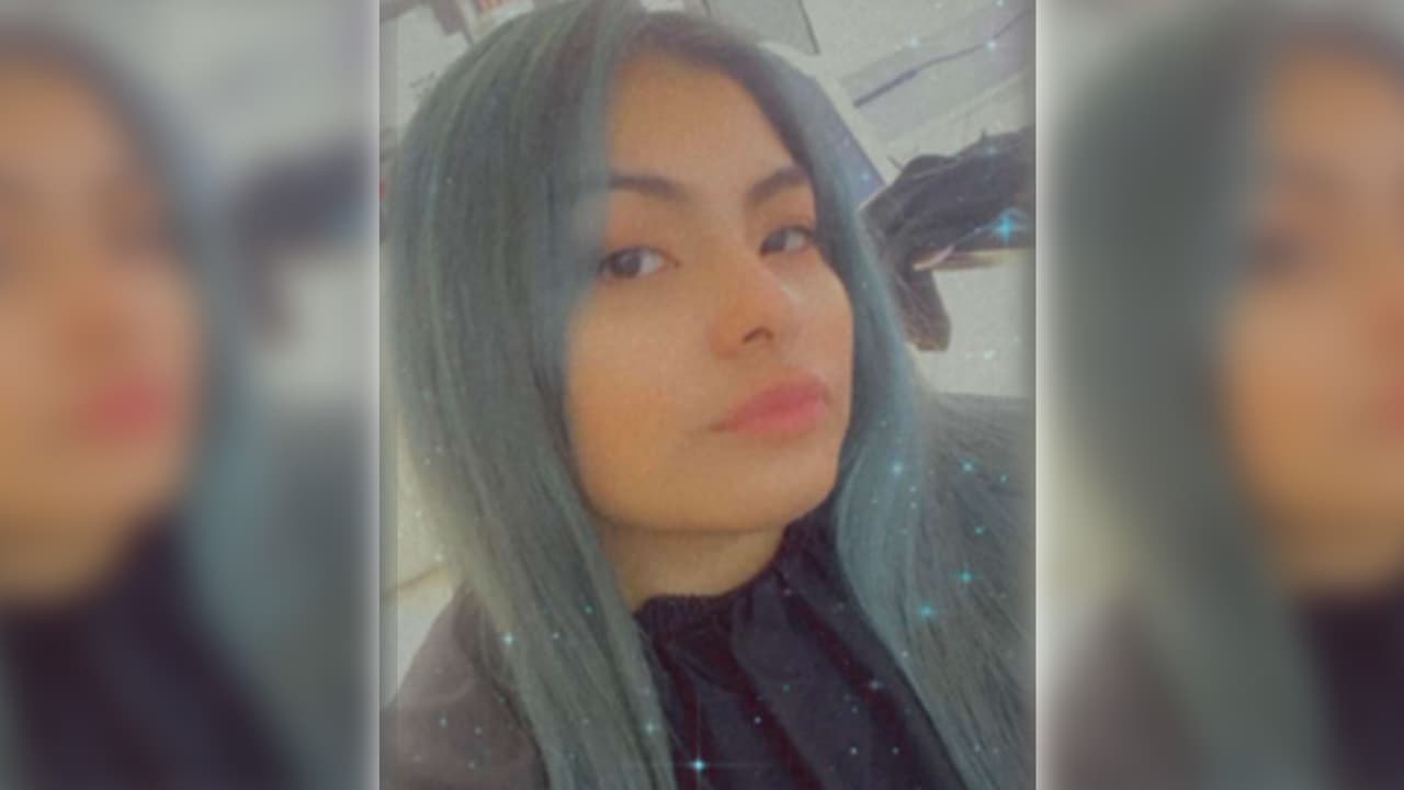 <b>Blasa</b>
<b>Guadalupe “Lupita” Palomo, h</b>ija de Blasa Guadalupe Palomo, tiene 18 años. Toma medicamentos diariamente y no los tiene consigo.
<br>
<br>Lupita tiene los ojos color marrón y el cabello está pintado en negro y azul. Mide 1.60 metros de altura (5'2") y pesa aproximadamente 68 kilogramos (149 libras).
<br>
<br>La última vez que se le vio tenía puesta una sudadera roja.