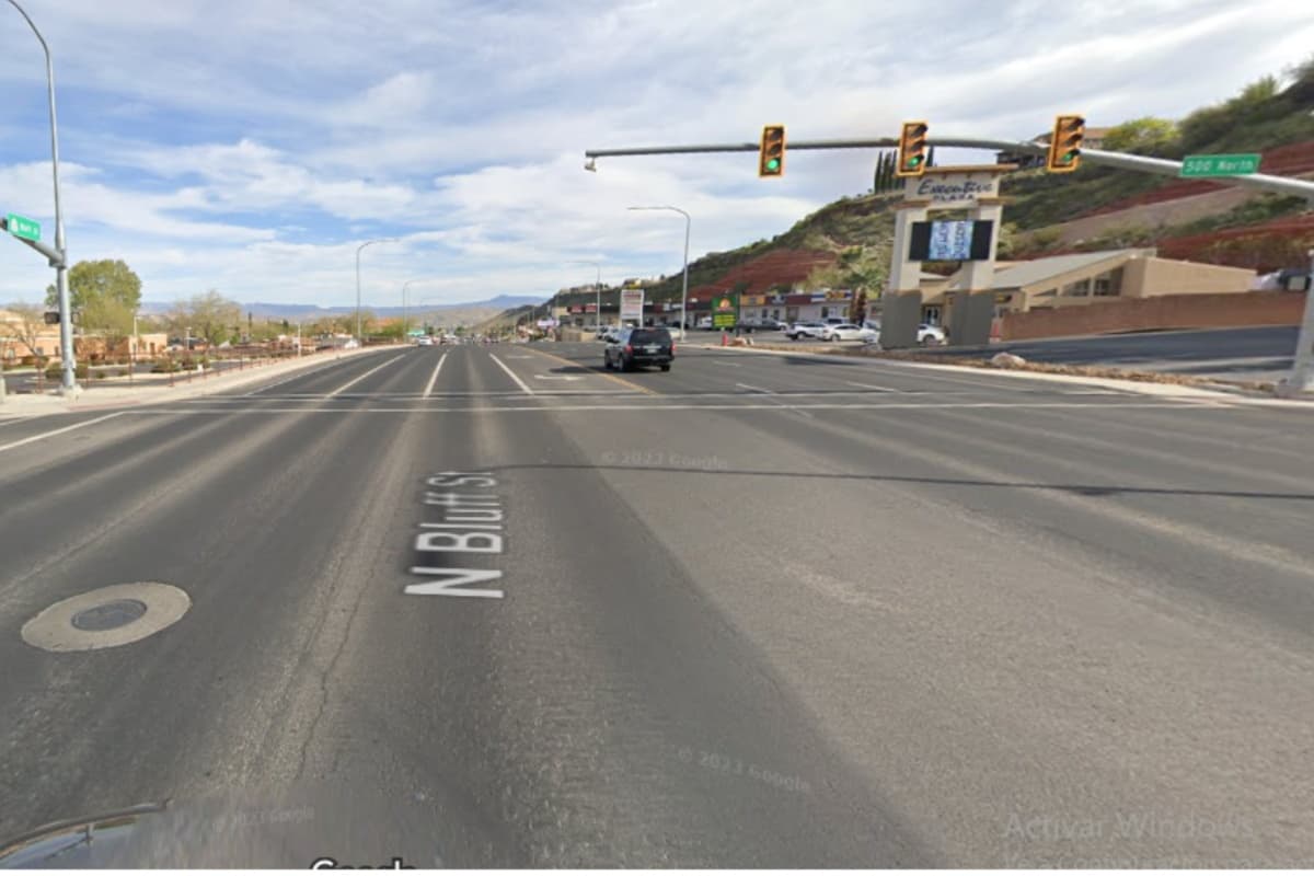 La mujer que atropelló a Matthew fue arrestada por manejar bajo la influecia de cocaína y no haber respetado la señal en rojo para detenerse.