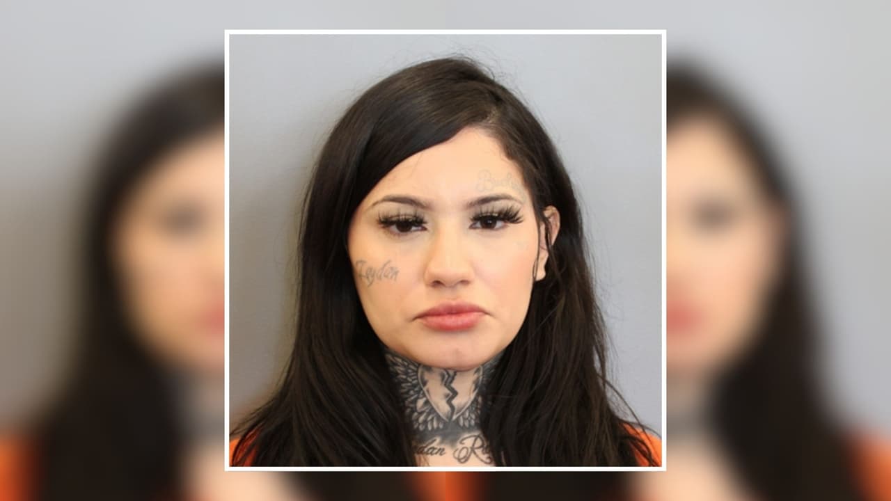 Policía de Houston confirma el arresto de la cuarta acusada de ingresar a una vivienda y asesinar a dos hombres