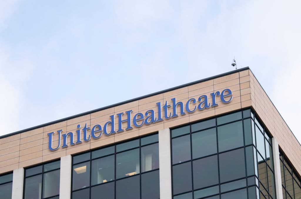 El asesinato del CEO de UnitedHealthcare reveló la rabia contra las aseguradoras, pero el sistema completo tiene fallas