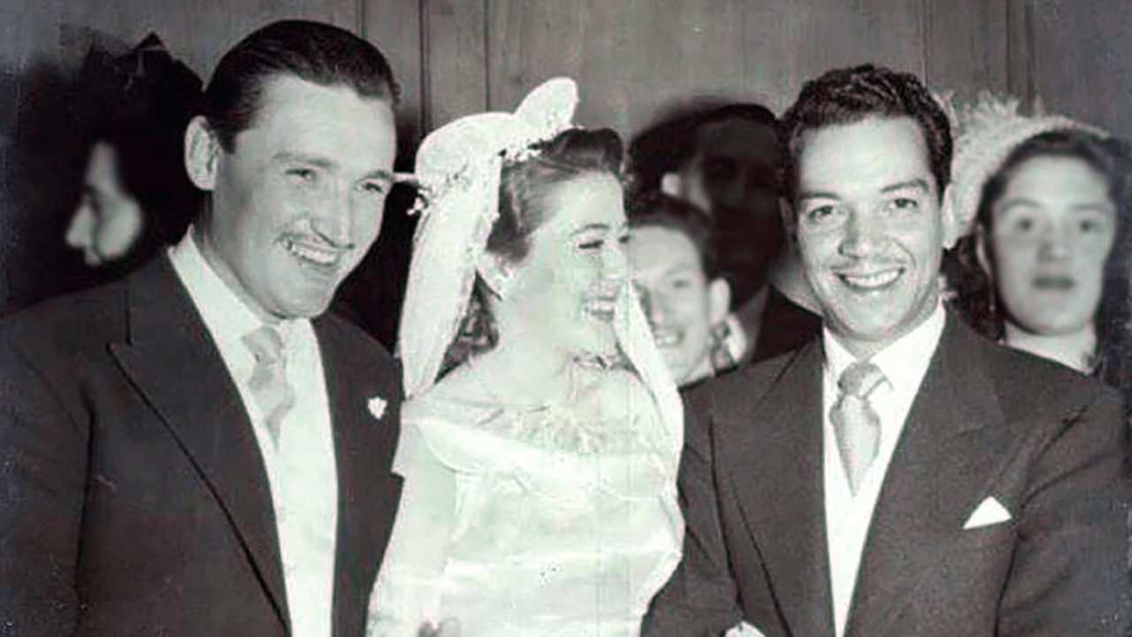 Cantinflas fue el padrino de bodas de Silvia Pinal y Rafel Banquells.
