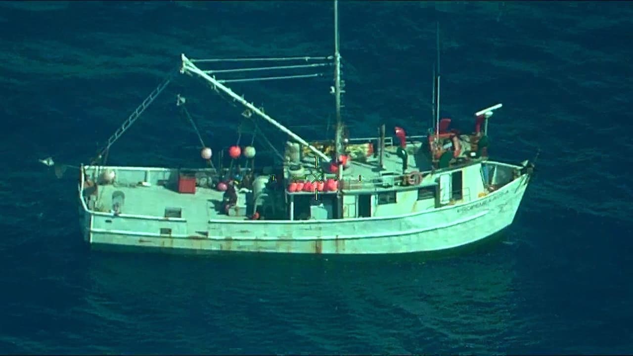 Guardia Costera de EEUU y la Armada de México aseguran 188 bultos con toneladas de presunta cocaína al oeste de Isla Clarión