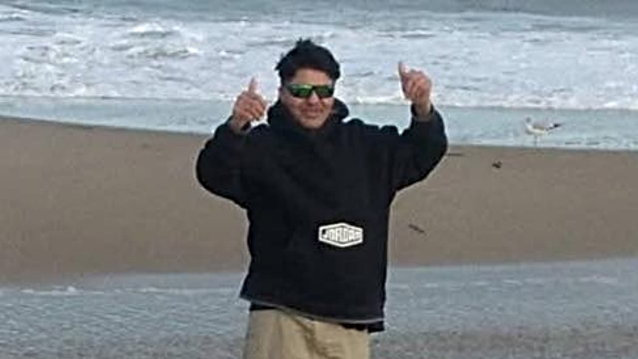 Víctor tiene discapacidad y solicitud de asilo, pese a ello fue detenido por ICE.