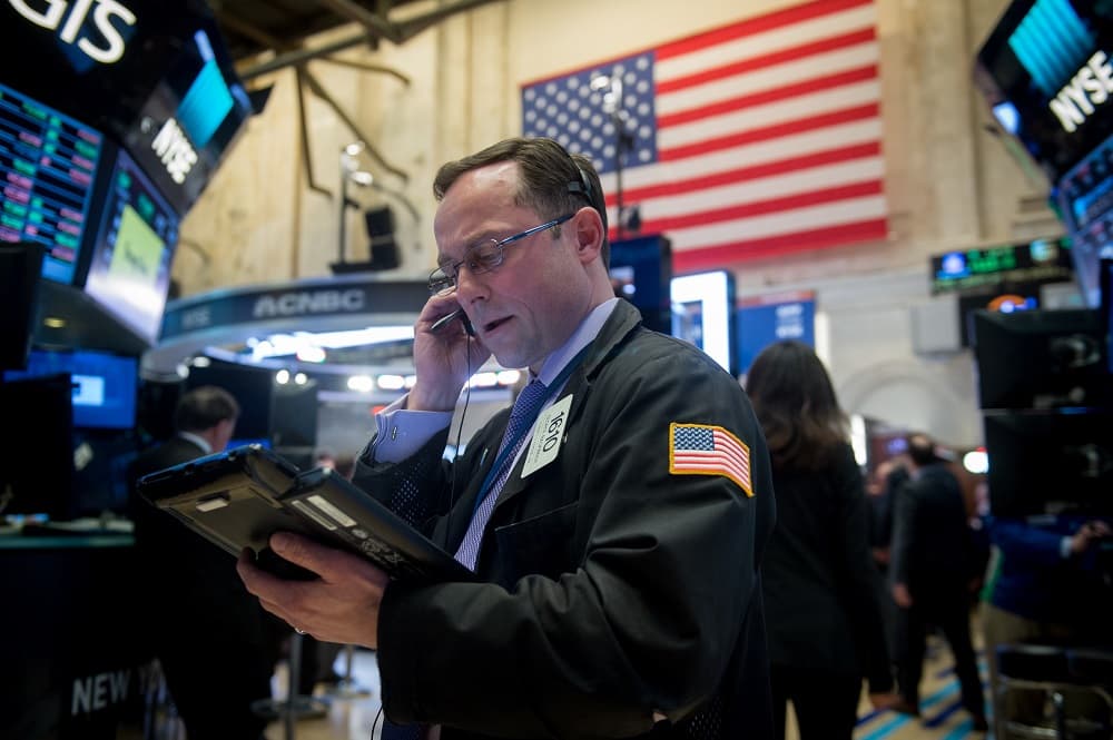 Economía de Estados Unidos arranca 2026 con tropiezos: caen empleos, sube la gasolina y crece la incertidumbre