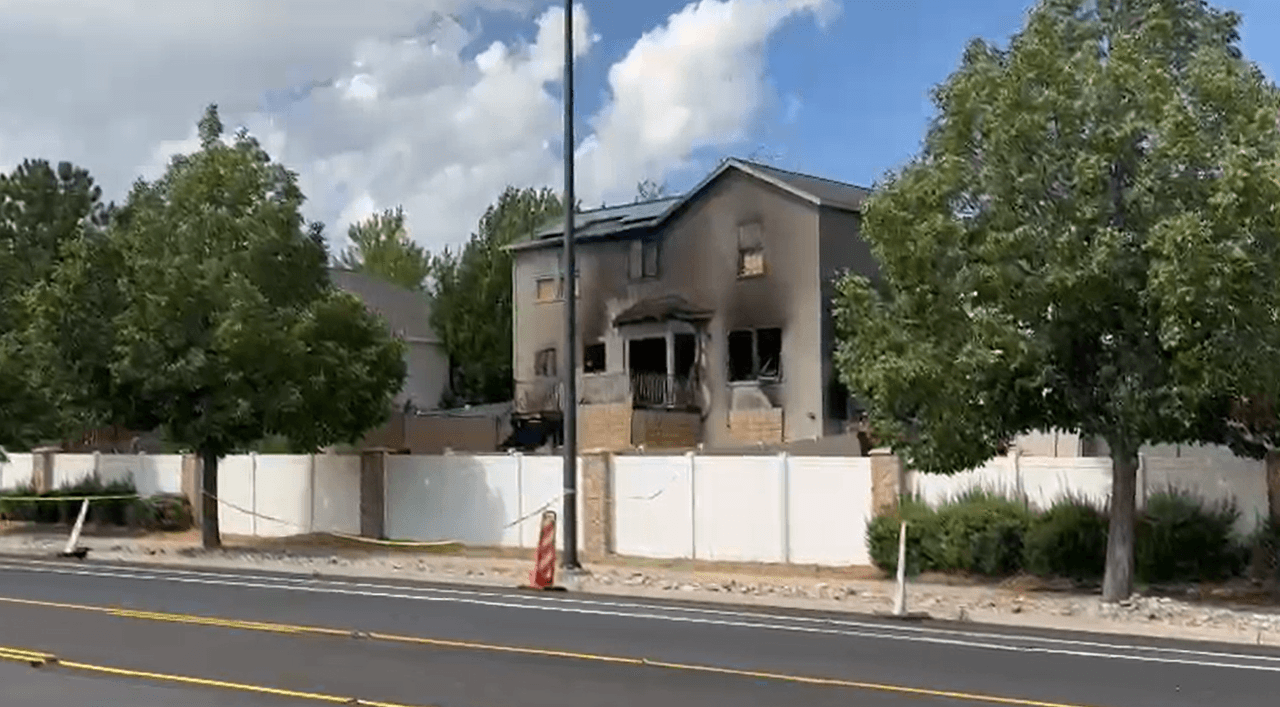 Ocurrió en una vivienda ubicada cerca de la
<b>8200 y South West Jordan</b>.