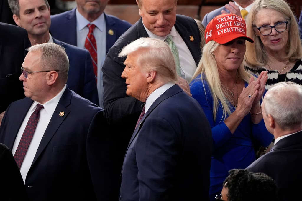 Por qué la congresista MAGA Taylor Greene se divorció de Trump y los republicanos en este cierre del gobierno