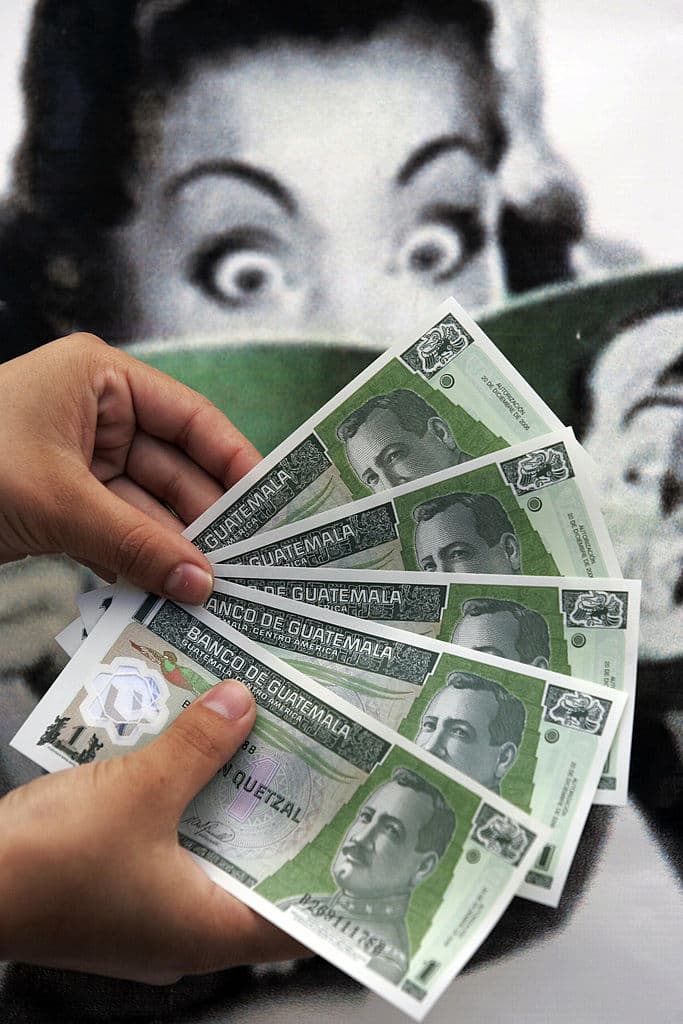 <b>2.</b>
<b>Guatemala.</b> Los $11,400 millones recibidos representaron el 14.8% de su PIB.