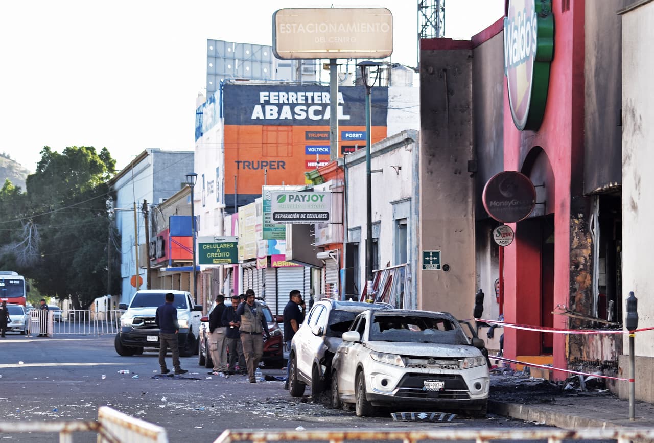 La tragedia motivó que
<b>todas las actividades con motivo del Día de Muertos se cancelaran</b> en la ciudad, ensombrecida por el luto.