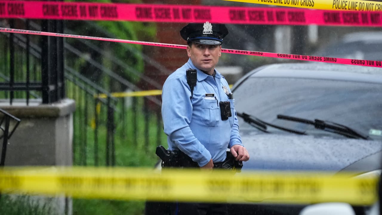 Hispano muere en tiroteo de Año Nuevo al intentar proteger a su hijastra en Filadelfia