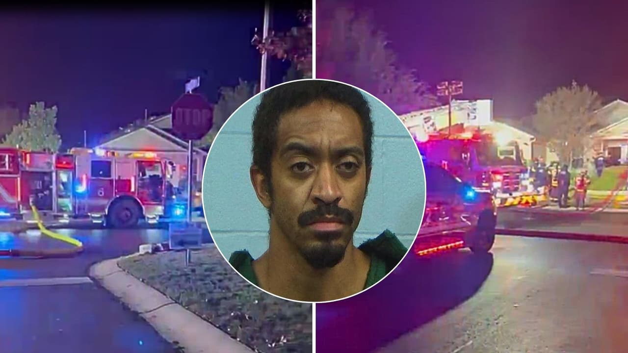 Bomberos y autoridades en la vivienda de Sun City, Georgetown, donde fueron hallados los cuerpos de dos hombres con heridas de arma punzocortante.