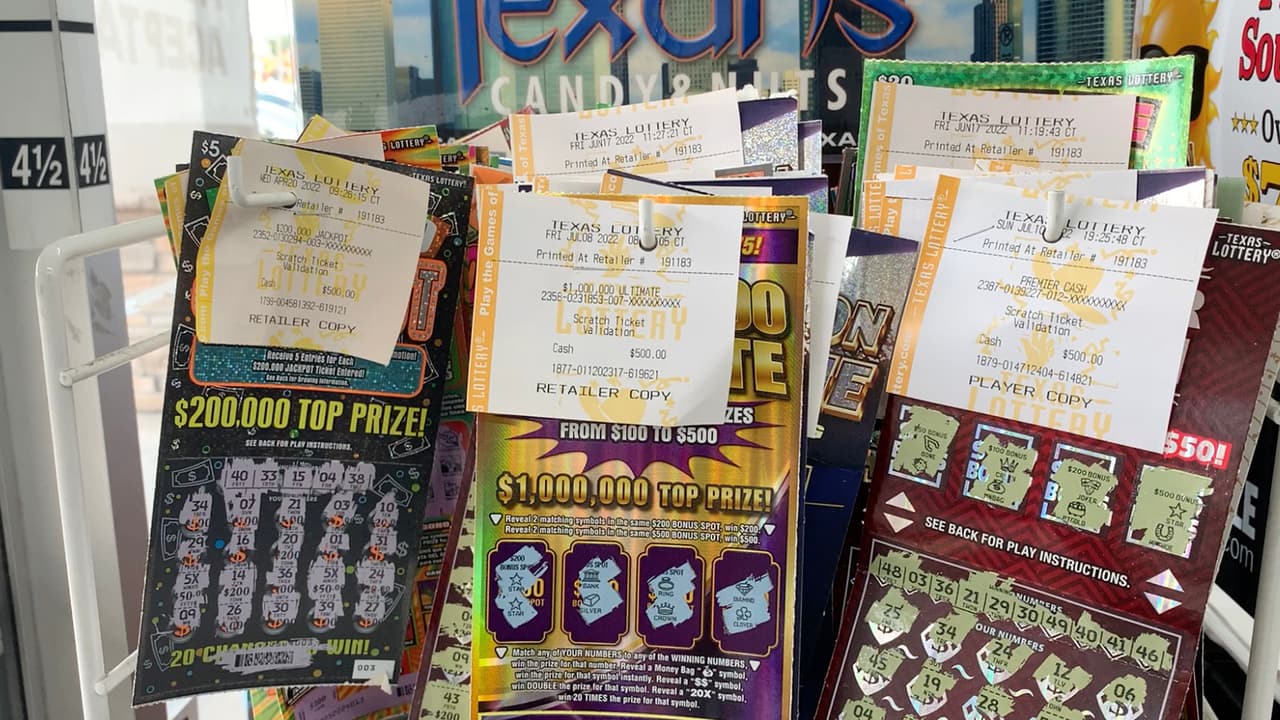 El domingo 17 de julio es el Día Nacional de la Lotería el cual fue instituido para motivar a la gente a jugar y como una oportunidad para que todos prueben su suerte.