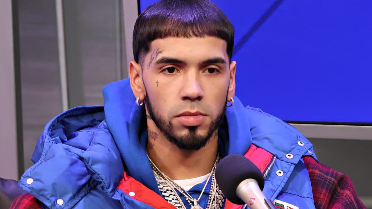 "Nos moríamos": avión en que viaja Anuel sufre falla en su camino a Washington DC