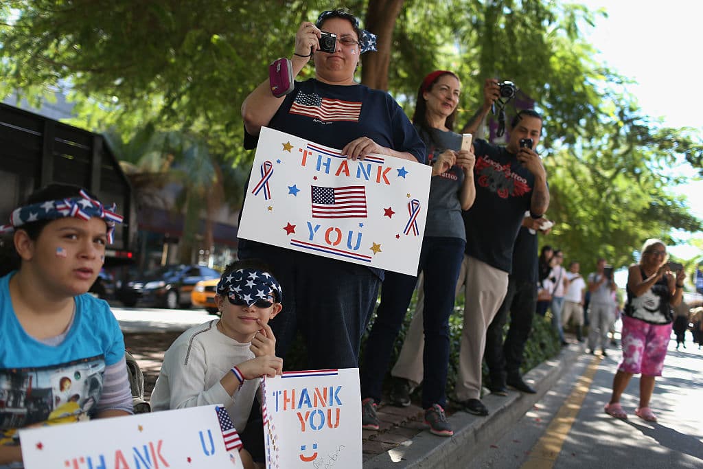 Qué cerrará —y qué abrirá— en Miami-Dade y Broward durante el Día de los Veteranos