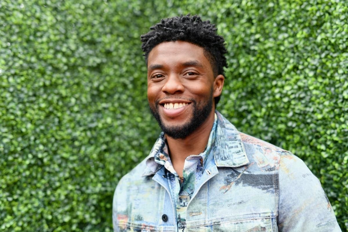 La última foto viral de Chadwick Boseman dejó una lección muy dura sobre los memes