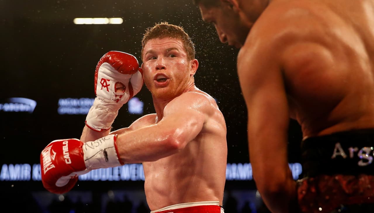 El Canelo Álvarez es un héroe (de nuevo): la forma en que ayudó a una estudiante te conmoverá