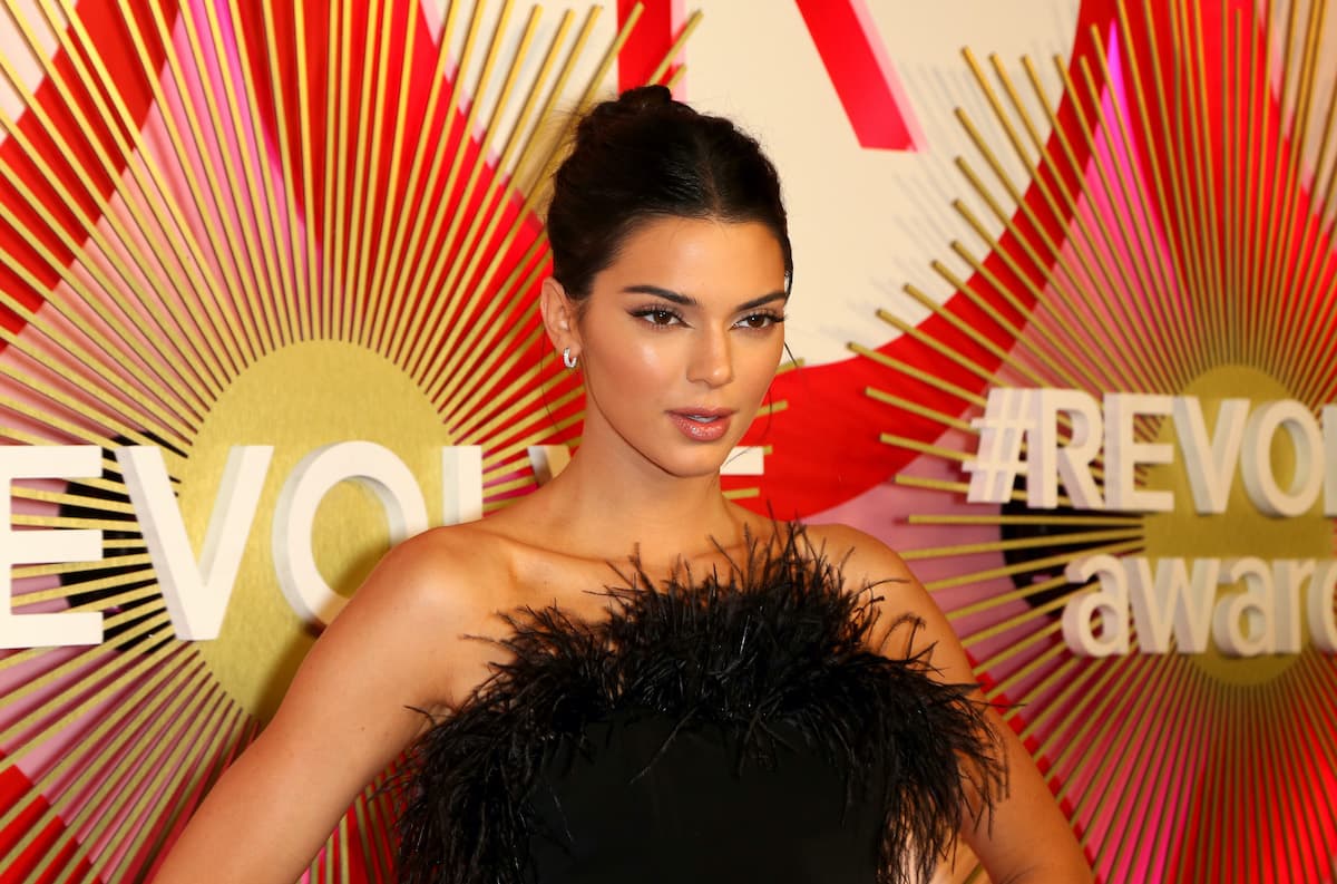 Kendall Jenner puso en tendencia el fleco que todas van a querer: el paso a paso para tenerlo