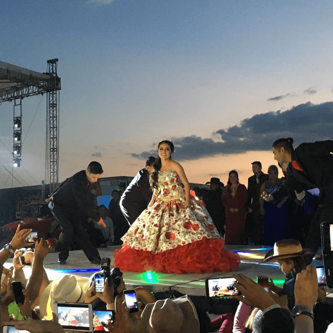 Se dice que la quinceañera se fue a dormir a su casa poco antes de las 10 pm.