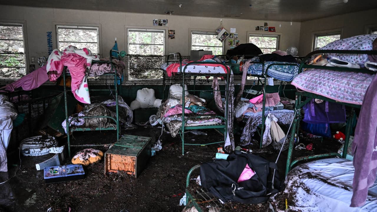 Psicólogo de Baylor College of Medicine explica cómo ayudar a los niños a superar el trauma de las inundaciones