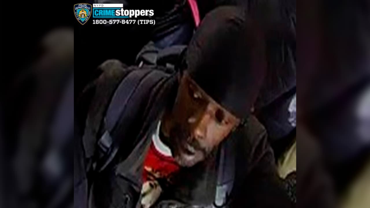 NYPD busca a sospechoso de tocamientos indebidos a dos mujeres en autobús de Queens