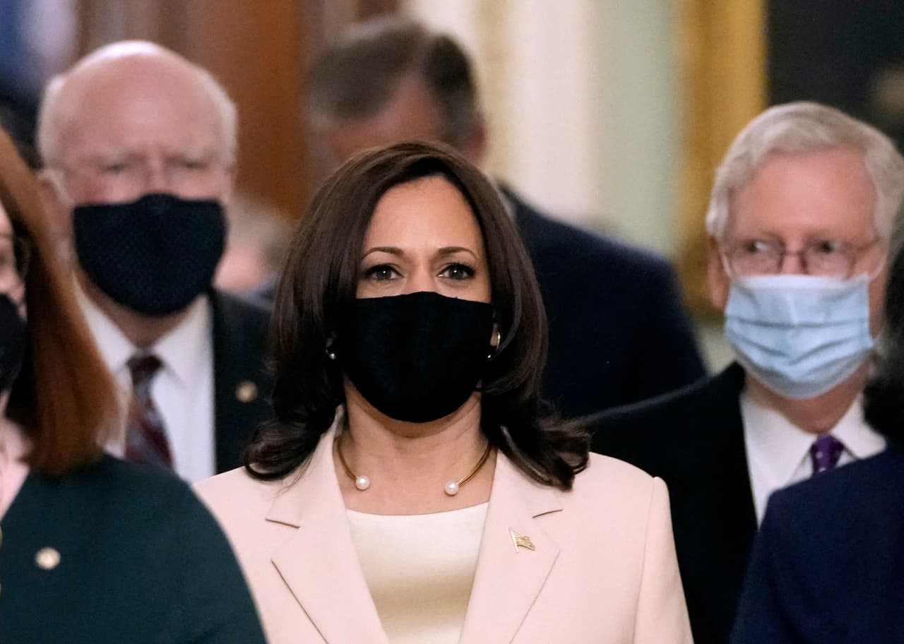 Inmigración, permisos, impuestos: ¿qué cosas del plan social están en peligro en el Senado?