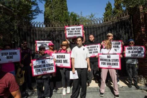Chef que fundó reconocido restaurante en Los Ángeles renuncia tras denuncias de exempleados